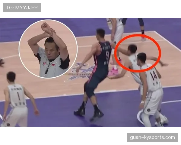 假摔判罚标准如何界定？裁判心态与VAR干预解析